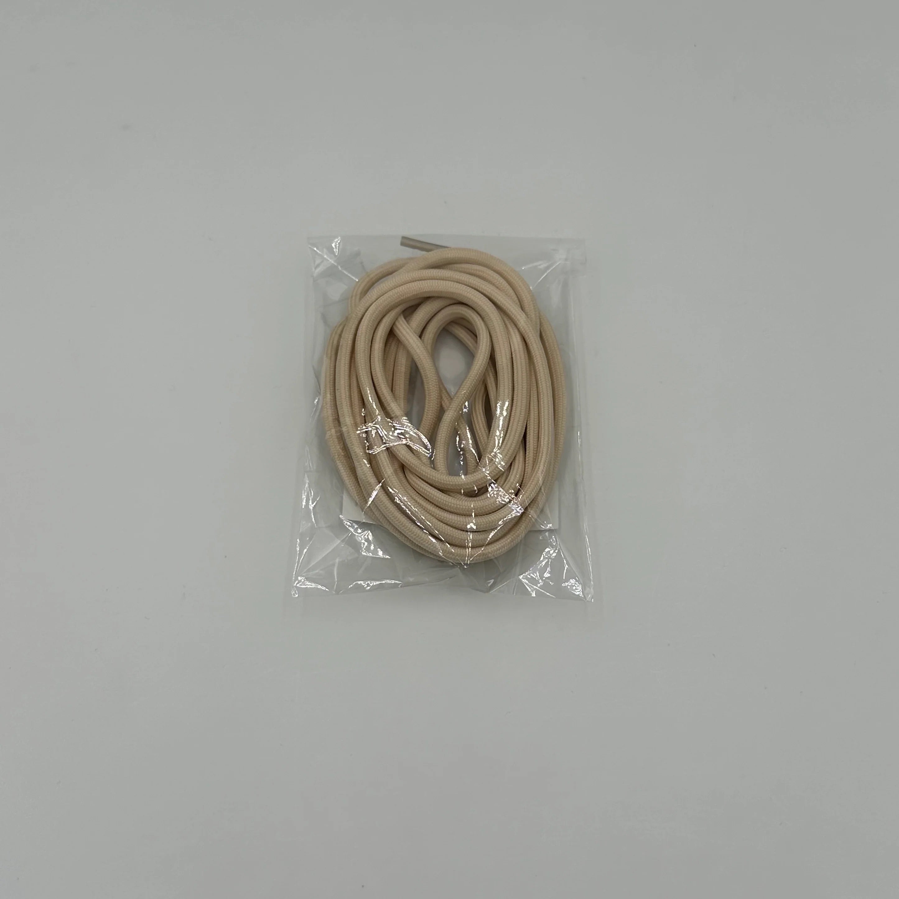 Over Laces Cream