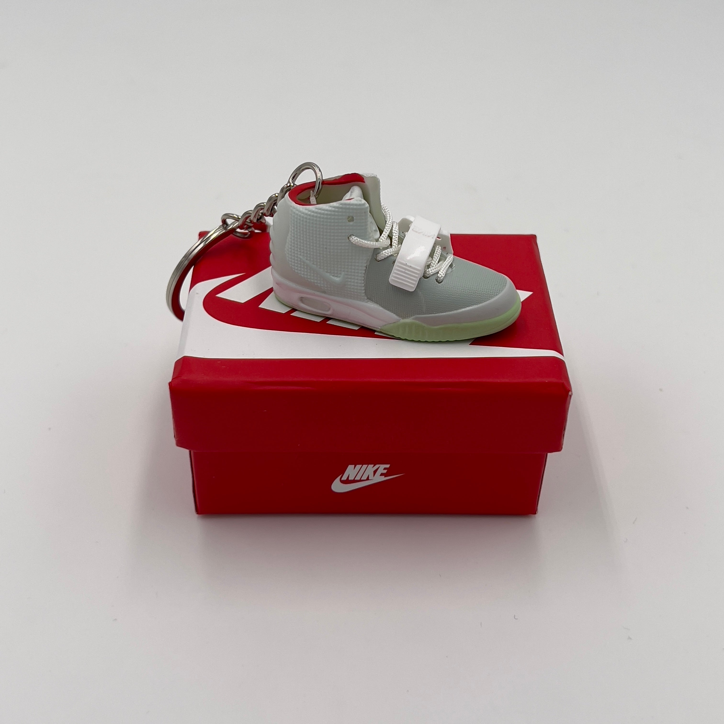 Portachiavi Air Yeezy 2 Pure Platinum